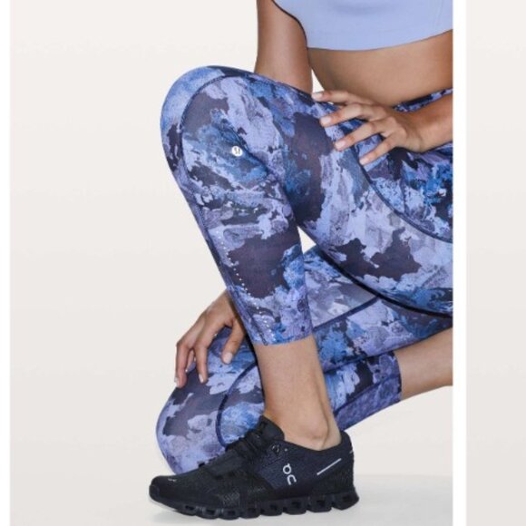 Lululemon Fast & Free 7/8 Tight II *Nulux 25" Screen Camo Multi - Picture 6 of 11